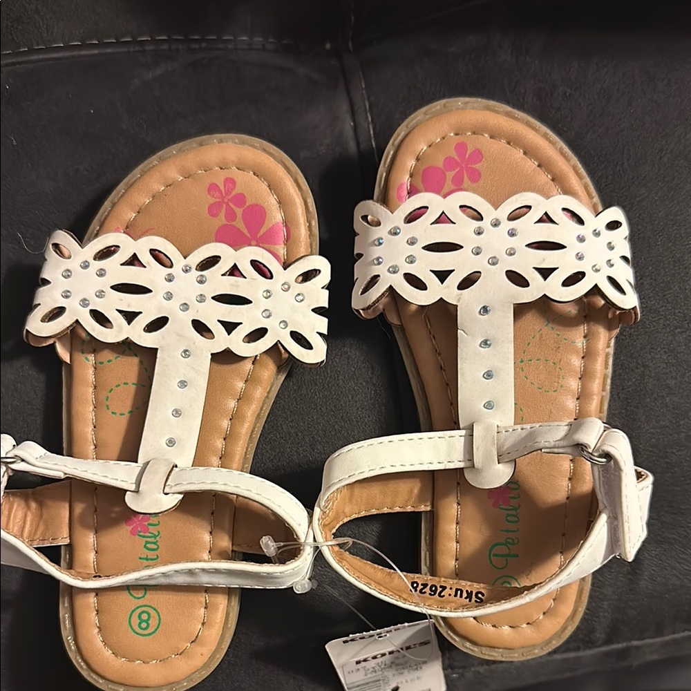 Infant -toddler White Floral Cutout Sandals